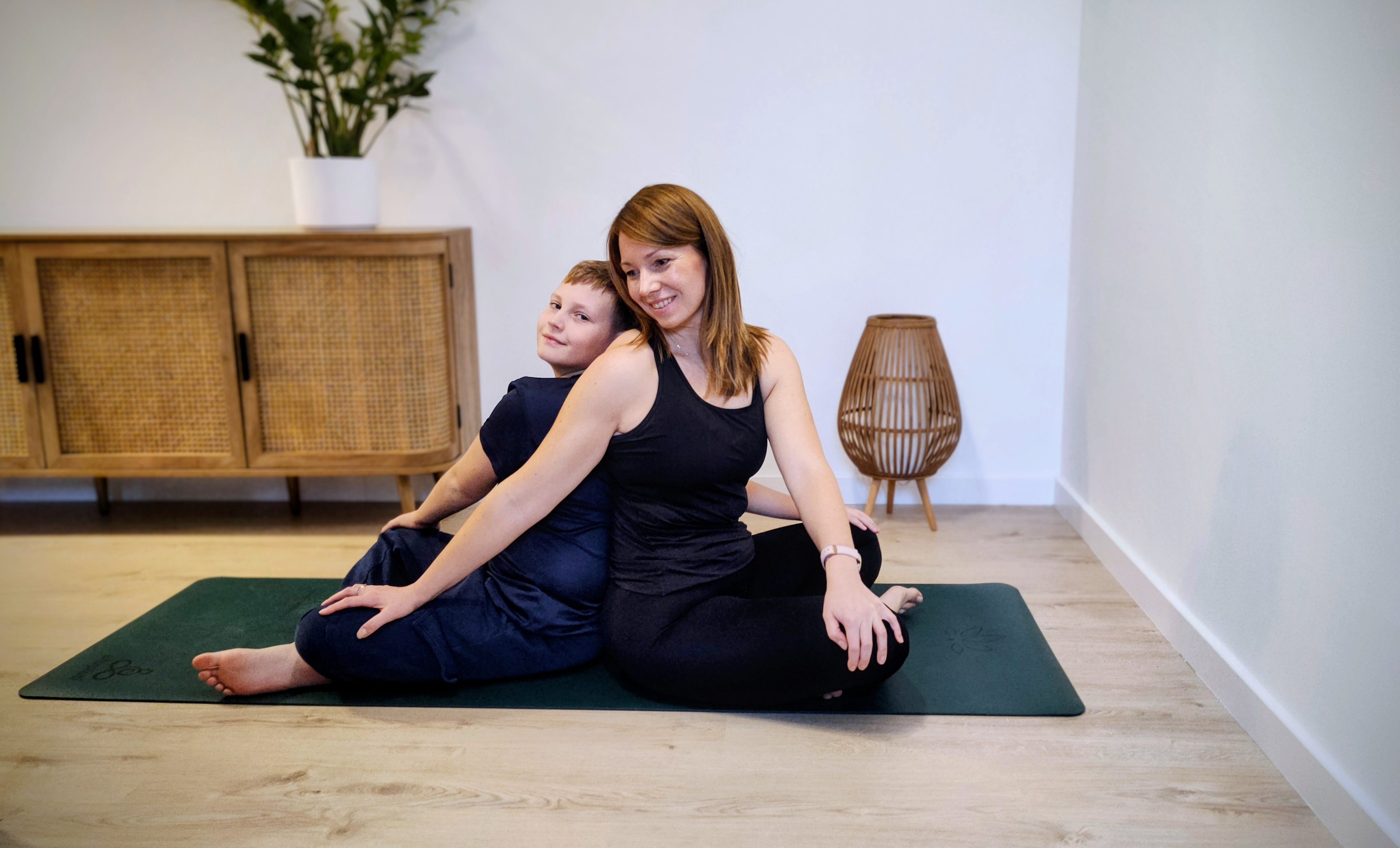 Joga dla dzieci – zdjęcie główne